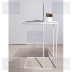 طاولة جانبية معدنية